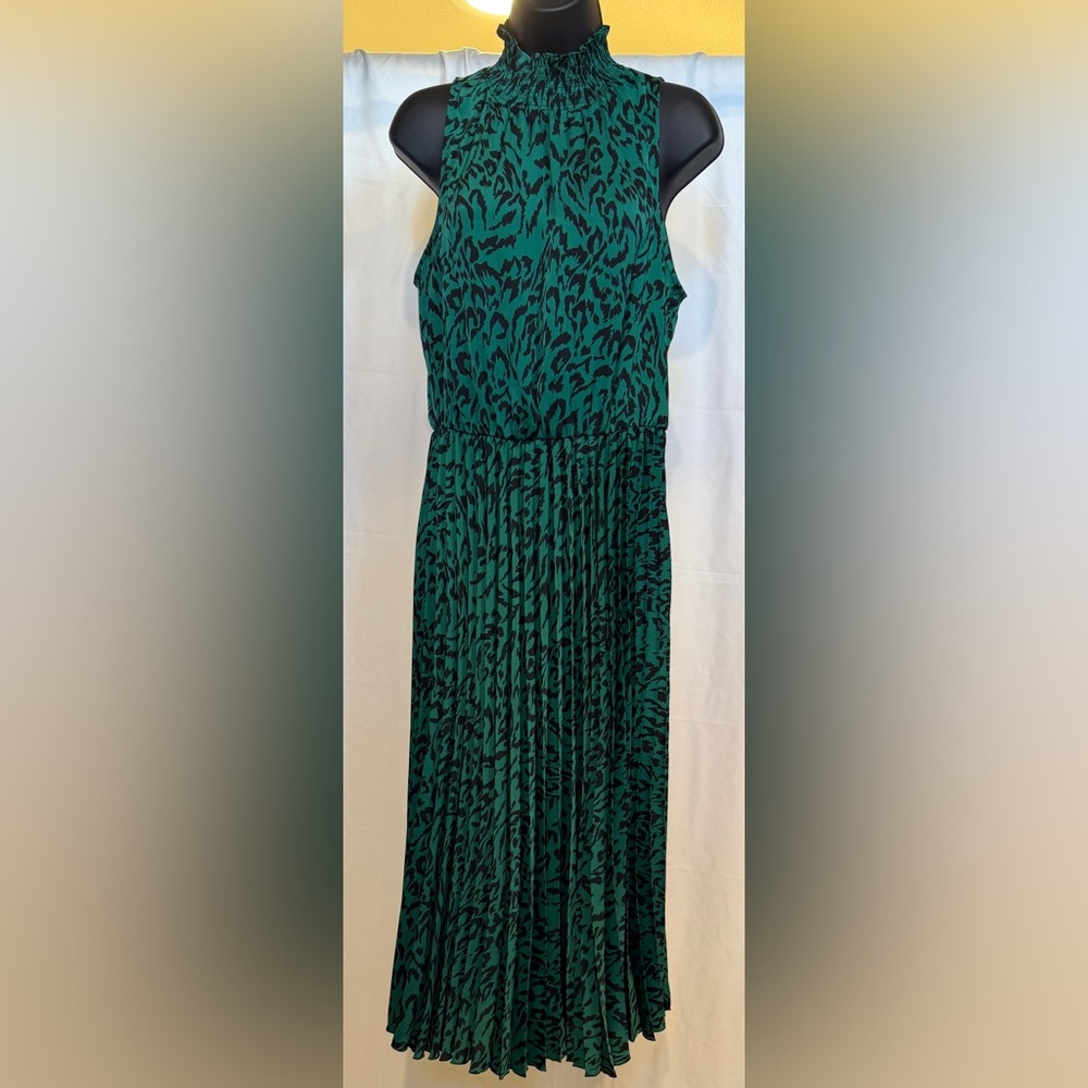 Banana Republic Green Pleated Sundress